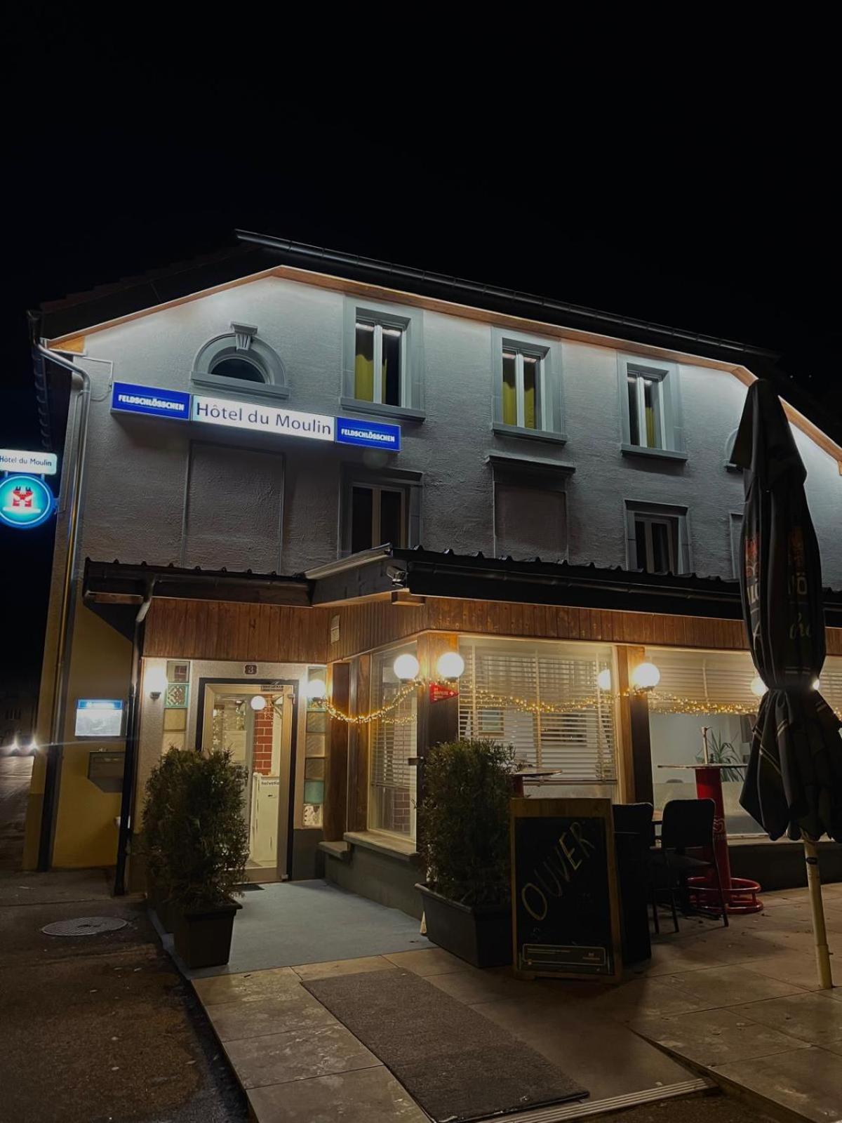 Hotel Restaurant du Moulin Fleurier Extérieur photo